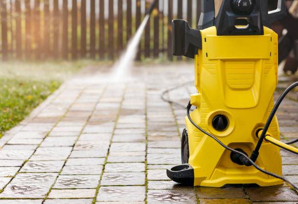 Best Patio and Deck Pressure Washing  in Arden Hills, MN